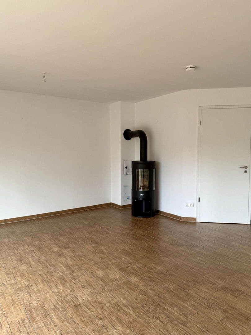 Predaj domu 175 m², pozemek 804 m², Rüdersdorf bei Berlin, Brandenbursko Predaj domu 175 m², pozemek 804 m², Rüdersdorf bei Berlin, Brandenbursko