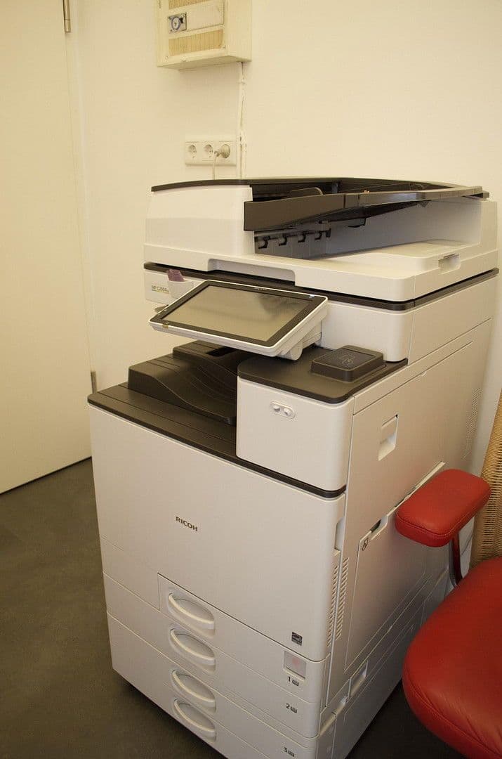 Prenájom kancelárie 90 m², Wurzerstr. 12, München, Bavorsko Prenájom kancelárie 90 m², Wurzerstr. 12, München, Bavorsko