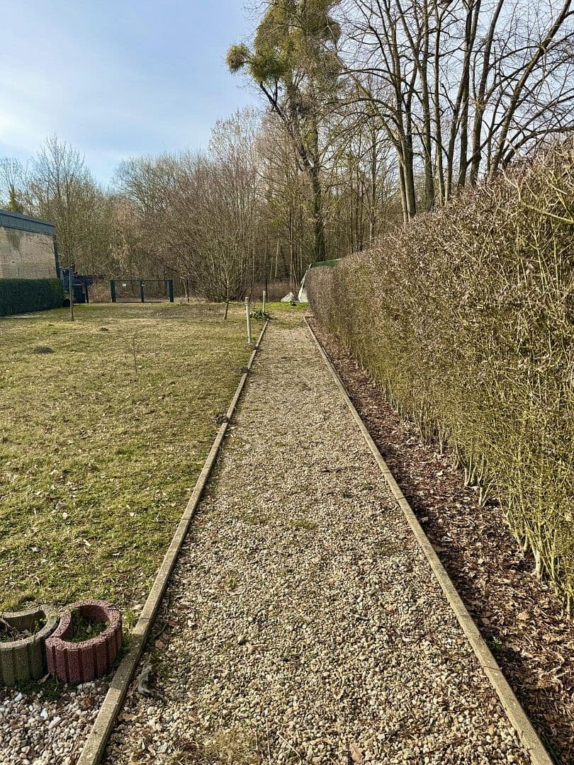 Predaj domu 175 m², pozemek 840 m², Rüdersdorf bei Berlin, Brandenbursko Predaj domu 175 m², pozemek 840 m², Rüdersdorf bei Berlin, Brandenbursko