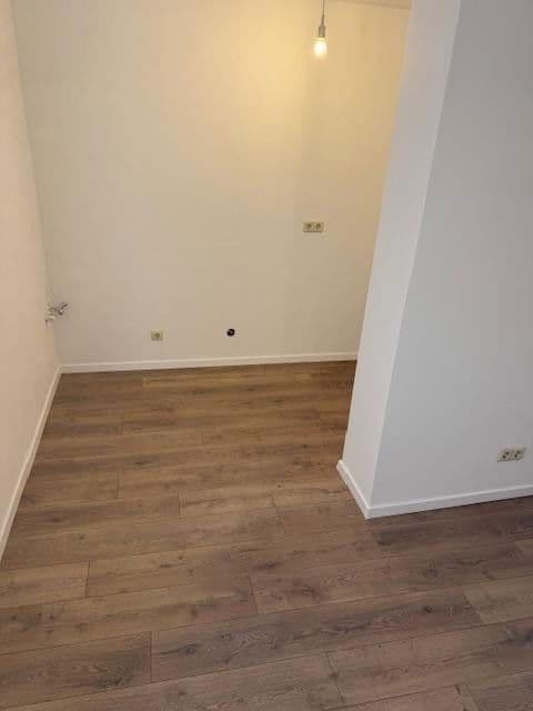 Predaj domu 325 m², pozemek 480 m², Dammstrasse 39, Möckern, Sasko-Anhaltsko Predaj domu 325 m², pozemek 480 m², Dammstrasse 39, Möckern, Sasko-Anhaltsko