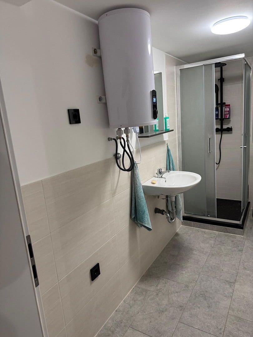 Predaj domu 325 m², pozemek 480 m², Dammstrasse 39, Möckern, Sasko-Anhaltsko Predaj domu 325 m², pozemek 480 m², Dammstrasse 39, Möckern, Sasko-Anhaltsko