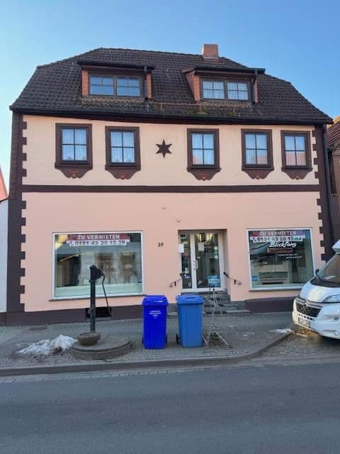 Predaj domu 325 m², pozemek 480 m², Dammstrasse 39, Möckern, Sasko-Anhaltsko Predaj domu 325 m², pozemek 480 m², Dammstrasse 39, Möckern, Sasko-Anhaltsko