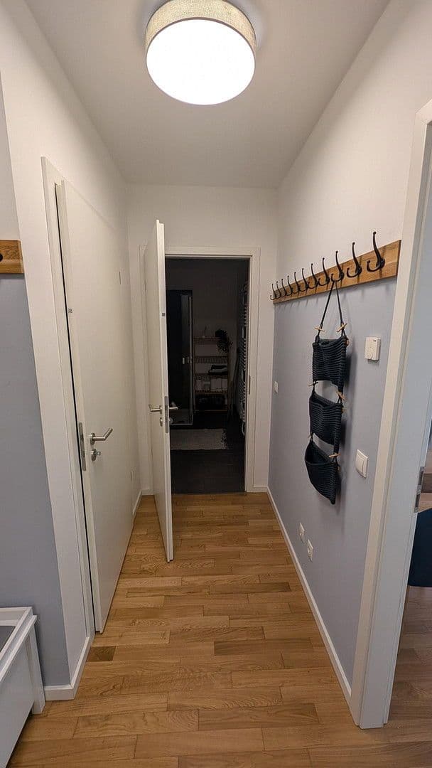 Prenájom bytu 5-izbový 46 m², Freienwalder Str. 35, Berlin, Berlín Prenájom bytu 5-izbový 46 m², Freienwalder Str. 35, Berlin, Berlín