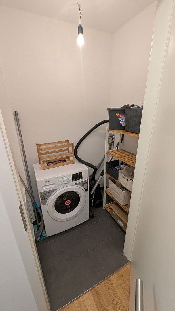 Prenájom bytu 5-izbový 46 m², Freienwalder Str. 35, Berlin, Berlín Prenájom bytu 5-izbový 46 m², Freienwalder Str. 35, Berlin, Berlín