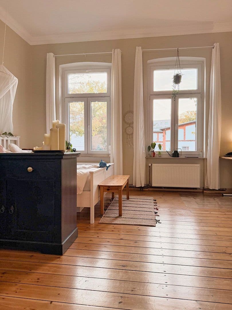 Predaj domu 230 m², pozemek 350 m², Lutherstrasse 3, Schwerin, Meklenbursko-Predpomoransko Predaj domu 230 m², pozemek 350 m², Lutherstrasse 3, Schwerin, Meklenbursko-Predpomoransko