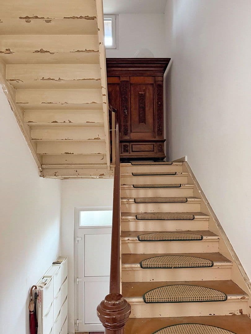 Predaj domu 230 m², pozemek 350 m², Lutherstrasse 3, Schwerin, Meklenbursko-Predpomoransko Predaj domu 230 m², pozemek 350 m², Lutherstrasse 3, Schwerin, Meklenbursko-Predpomoransko