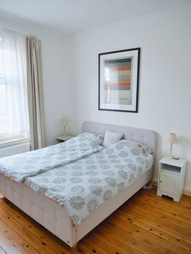 Predaj domu 230 m², pozemek 350 m², Lutherstrasse 3, Schwerin, Meklenbursko-Predpomoransko Predaj domu 230 m², pozemek 350 m², Lutherstrasse 3, Schwerin, Meklenbursko-Predpomoransko