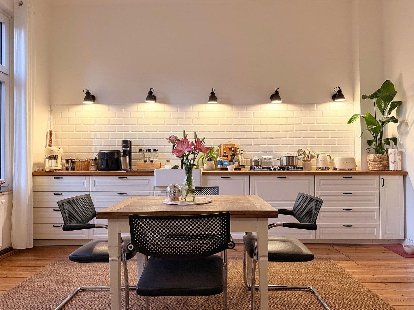 Predaj domu 230 m², pozemek 350 m², Lutherstrasse 3, Schwerin, Meklenbursko-Predpomoransko Predaj domu 230 m², pozemek 350 m², Lutherstrasse 3, Schwerin, Meklenbursko-Predpomoransko