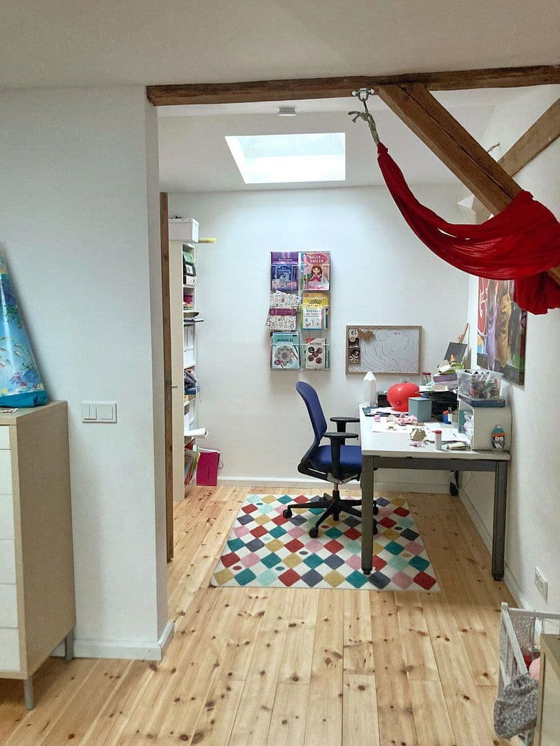 Predaj domu 230 m², pozemek 350 m², Lutherstrasse 3, Schwerin, Meklenbursko-Predpomoransko Predaj domu 230 m², pozemek 350 m², Lutherstrasse 3, Schwerin, Meklenbursko-Predpomoransko