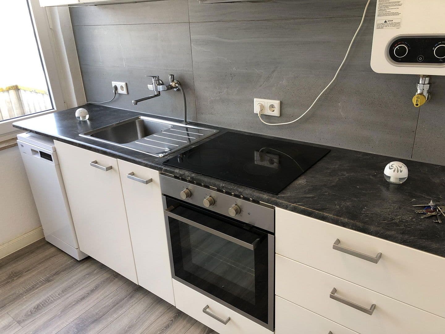 Prenájom bytu 3-izbový 76 m², Kanalstraße 5, Bremerhaven, Brémy Prenájom bytu 3-izbový 76 m², Kanalstraße 5, Bremerhaven, Brémy