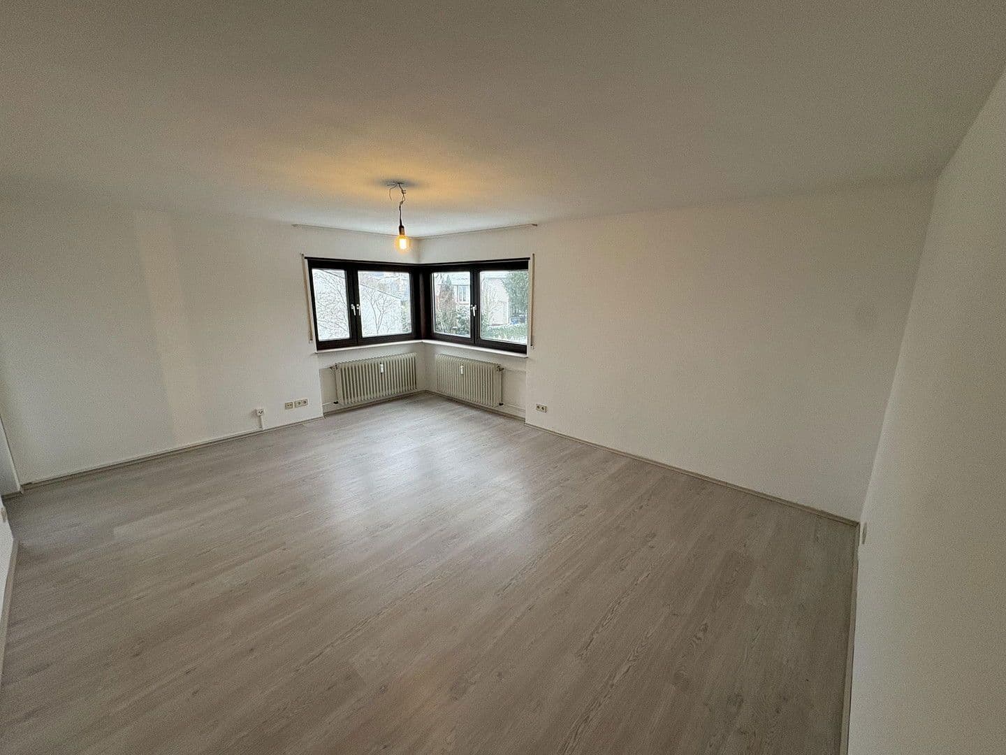 Predaj bytu 3-izbový 88 m², Otto-Schmitt-Groß-Str. 4, Bad Dürkheim, Porýnie-Falcko Predaj bytu 3-izbový 88 m², Otto-Schmitt-Groß-Str. 4, Bad Dürkheim, Porýnie-Falcko