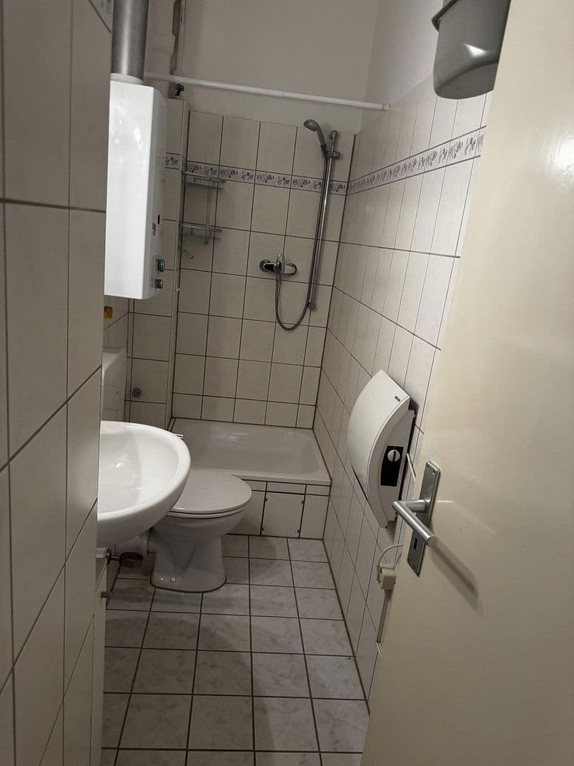 Prenájom bytu 1-izbový 36 m², Kommandanturstraße 10, Hannover, Dolné Sasko Prenájom bytu 1-izbový 36 m², Kommandanturstraße 10, Hannover, Dolné Sasko