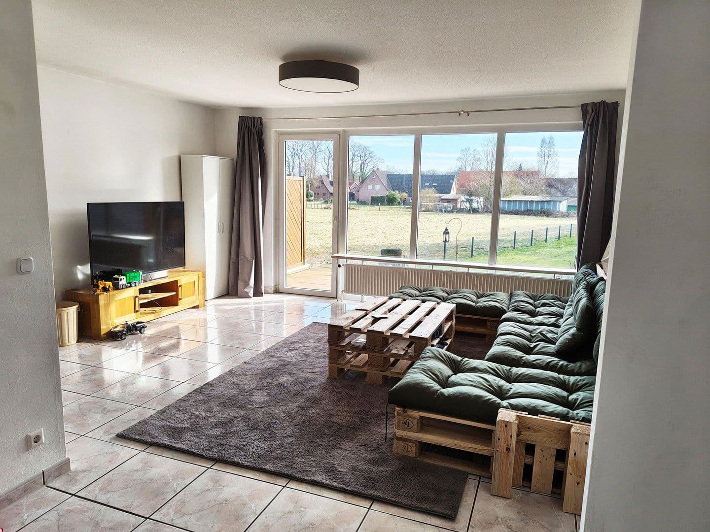 Predaj domu 90 m², pozemek 210 m², Apensen, Dolné Sasko Predaj domu 90 m², pozemek 210 m², Apensen, Dolné Sasko