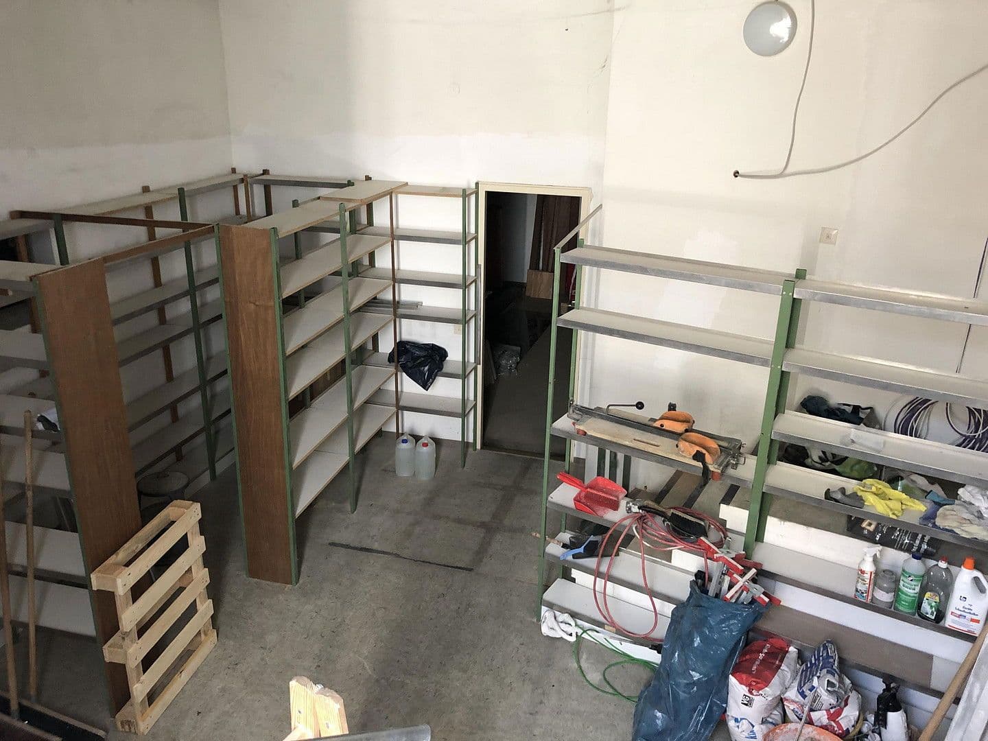 Predaj nebytového priestoru 124 m², Hohenheimer Straße 11, Leinfelden-Echterdingen, Bádensko-Wurttembersko Predaj nebytového priestoru 124 m², Hohenheimer Straße 11, Leinfelden-Echterdingen, Bádensko-Wurttembersko