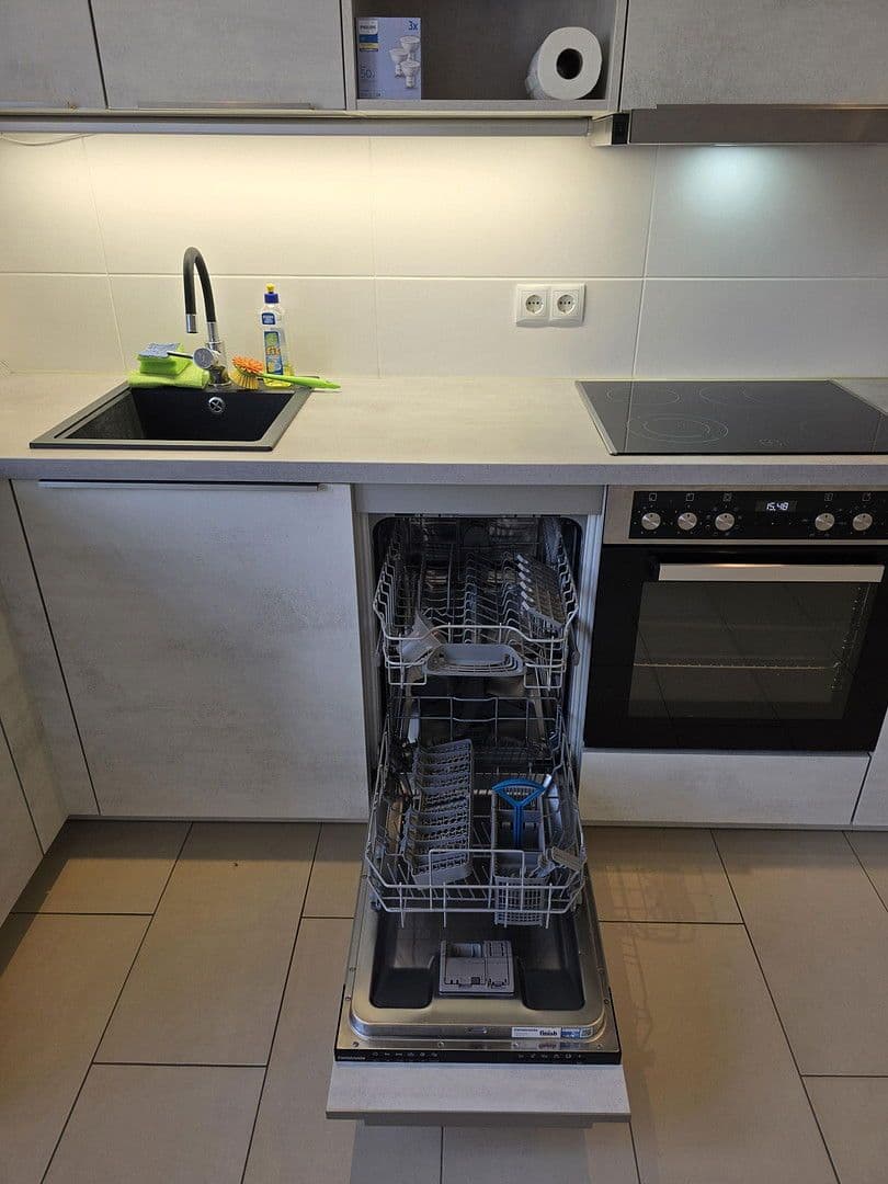 Prenájom bytu 2-izbový 66 m², Gerhart-Hauptmann Straße 43/45, Teltow, Brandenbursko Prenájom bytu 2-izbový 66 m², Gerhart-Hauptmann Straße 43/45, Teltow, Brandenbursko