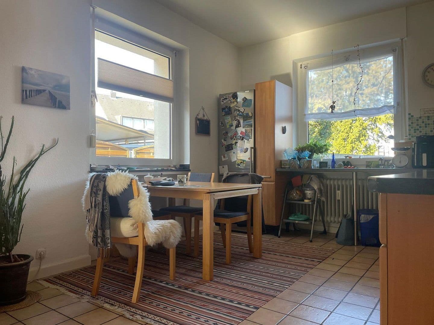 Prenájom bytu 3-izbový 80 m², Köln-Merheim, Severné Porýnie - Westfálsko Prenájom bytu 3-izbový 80 m², Köln-Merheim, Severné Porýnie - Westfálsko