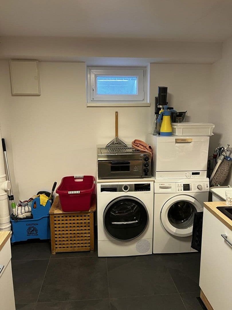 Predaj domu 200 m², pozemek 668 m², Heroldsberg, Bavorsko Predaj domu 200 m², pozemek 668 m², Heroldsberg, Bavorsko