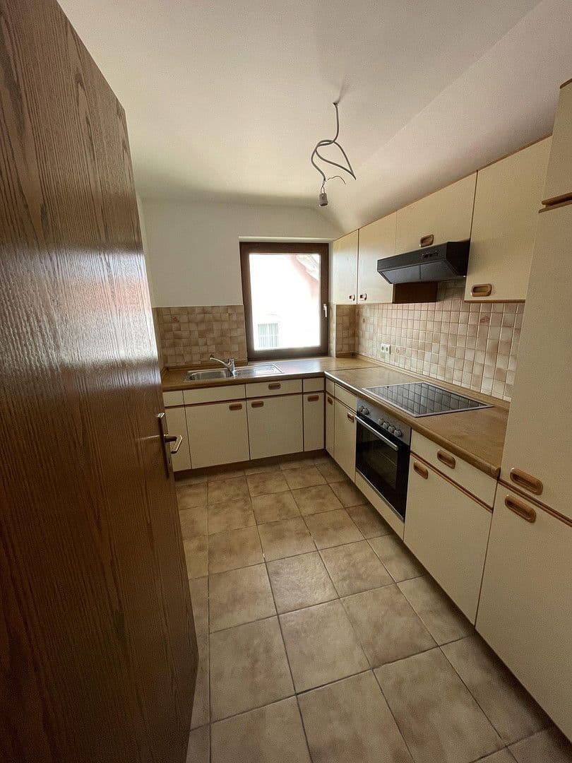 Prenájom bytu 2-izbový 74 m², Wüstenrot, Bádensko-Wurttembersko Prenájom bytu 2-izbový 74 m², Wüstenrot, Bádensko-Wurttembersko