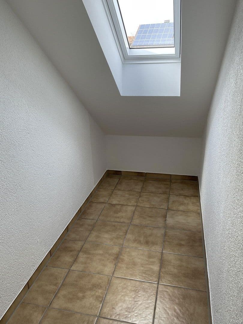 Prenájom bytu 2-izbový 74 m², Wüstenrot, Bádensko-Wurttembersko Prenájom bytu 2-izbový 74 m², Wüstenrot, Bádensko-Wurttembersko