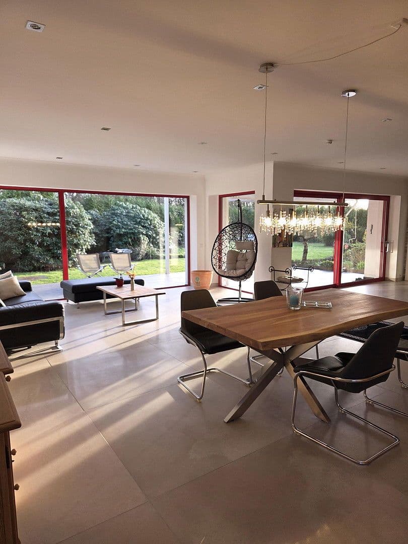 Predaj domu 273 m², pozemek 1.784 m², August-Schmidt-Straße 6, Gladbeck, Severné Porýnie - Westfálsko Predaj domu 273 m², pozemek 1.784 m², August-Schmidt-Straße 6, Gladbeck, Severné Porýnie - Westfálsko