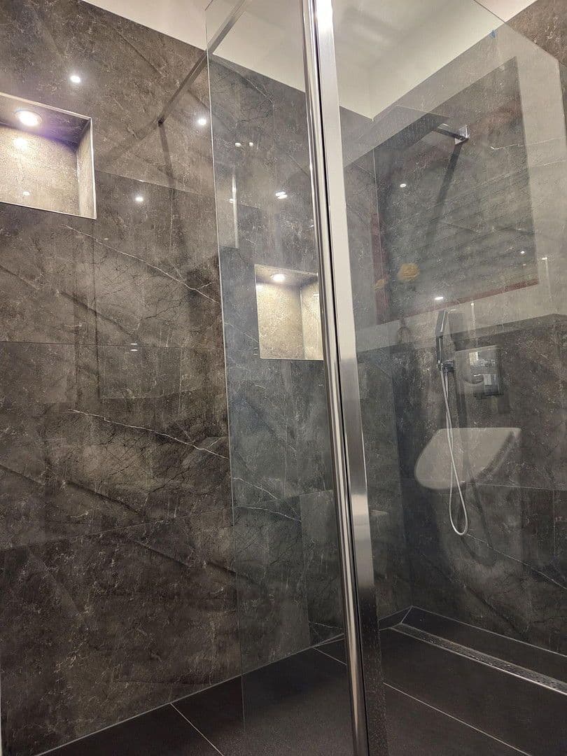 Predaj domu 273 m², pozemek 1.784 m², August-Schmidt-Straße 6, Gladbeck, Severné Porýnie - Westfálsko Predaj domu 273 m², pozemek 1.784 m², August-Schmidt-Straße 6, Gladbeck, Severné Porýnie - Westfálsko