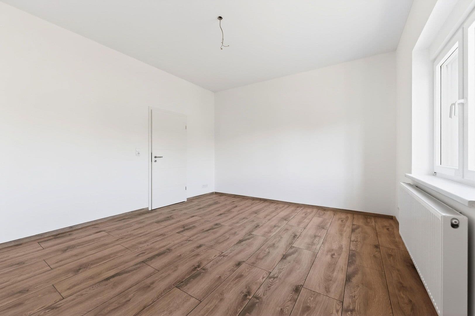 Predaj domu 102 m², pozemek 171 m², Taucha, Sasko Predaj domu 102 m², pozemek 171 m², Taucha, Sasko