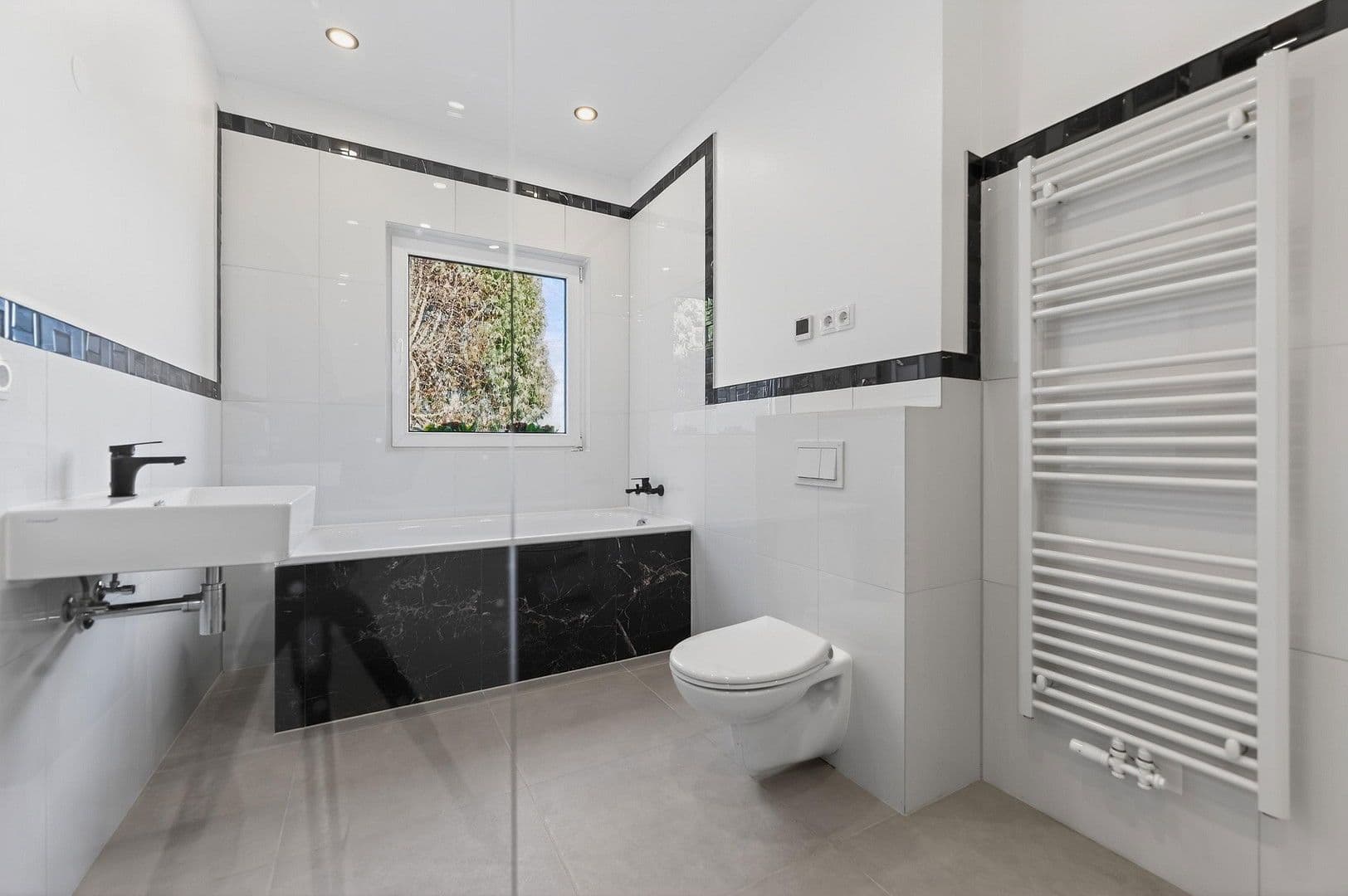 Predaj domu 102 m², pozemek 171 m², Taucha, Sasko Predaj domu 102 m², pozemek 171 m², Taucha, Sasko