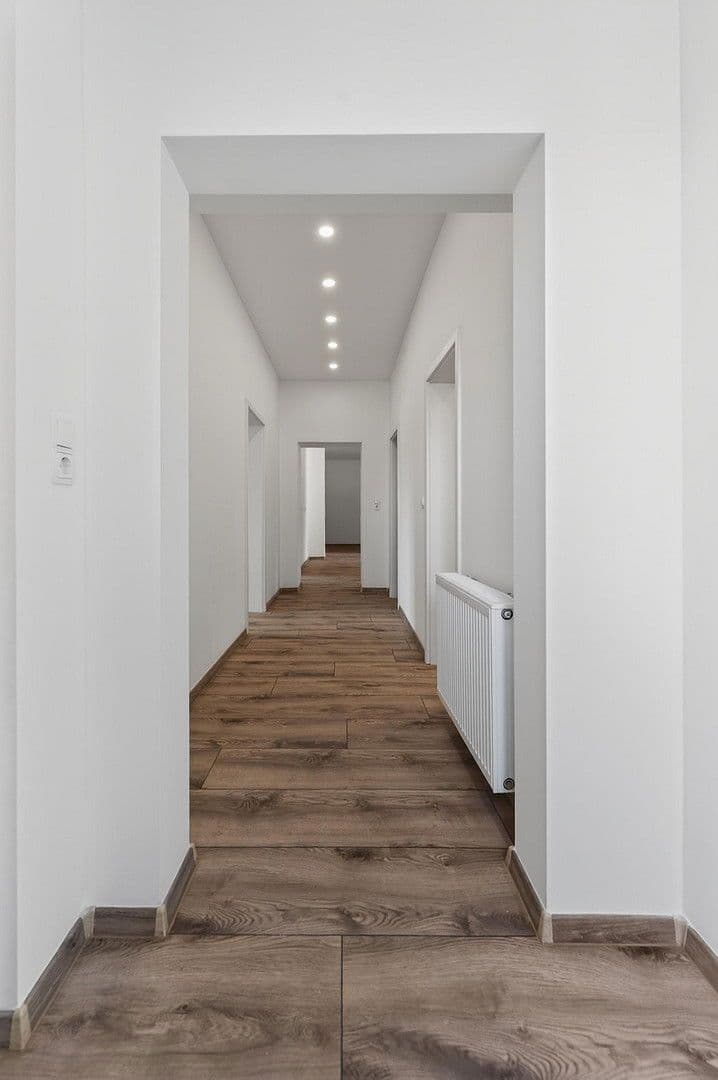 Predaj domu 102 m², pozemek 171 m², Taucha, Sasko Predaj domu 102 m², pozemek 171 m², Taucha, Sasko