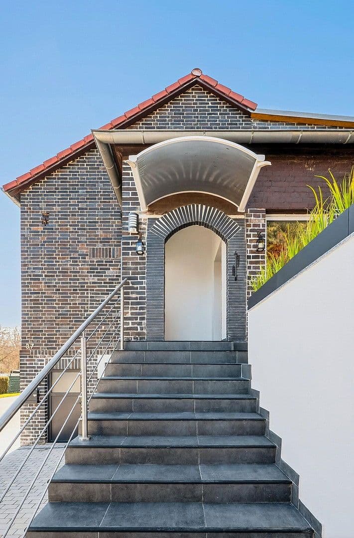 Predaj domu 102 m², pozemek 171 m², Taucha, Sasko Predaj domu 102 m², pozemek 171 m², Taucha, Sasko