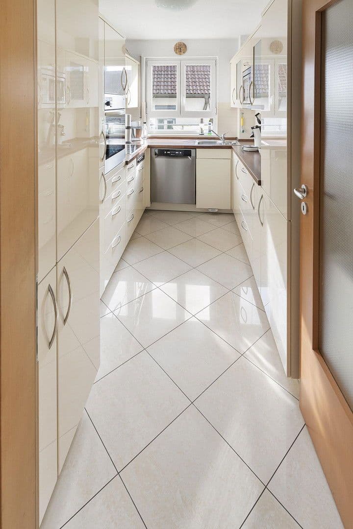 Predaj bytu 3-izbový 80 m², Markdorf, Bádensko-Wurttembersko Predaj bytu 3-izbový 80 m², Markdorf, Bádensko-Wurttembersko