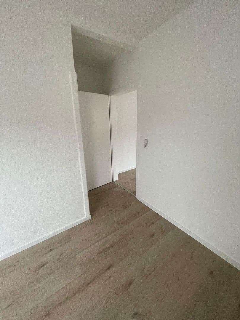 Prenájom bytu 2-izbový 50 m², Otto-Wels-Str., Hannover, Dolné Sasko Prenájom bytu 2-izbový 50 m², Otto-Wels-Str., Hannover, Dolné Sasko