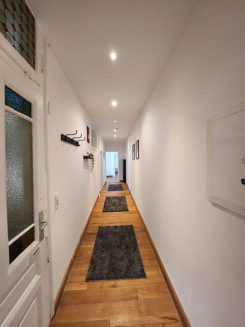 Prenájom bytu 2-izbový 76 m², Wiesbaden, Hesensko Prenájom bytu 2-izbový 76 m², Wiesbaden, Hesensko