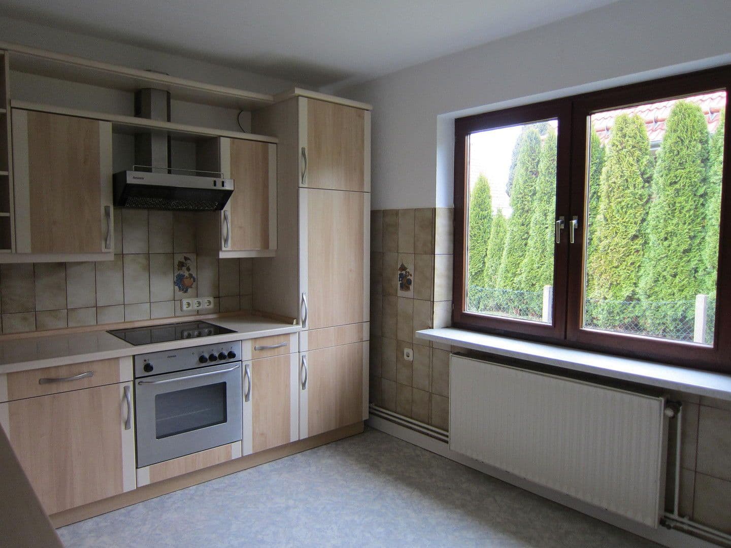 Predaj domu 140 m², pozemek 310 m², Kirchlinteln, Dolné Sasko Predaj domu 140 m², pozemek 310 m², Kirchlinteln, Dolné Sasko