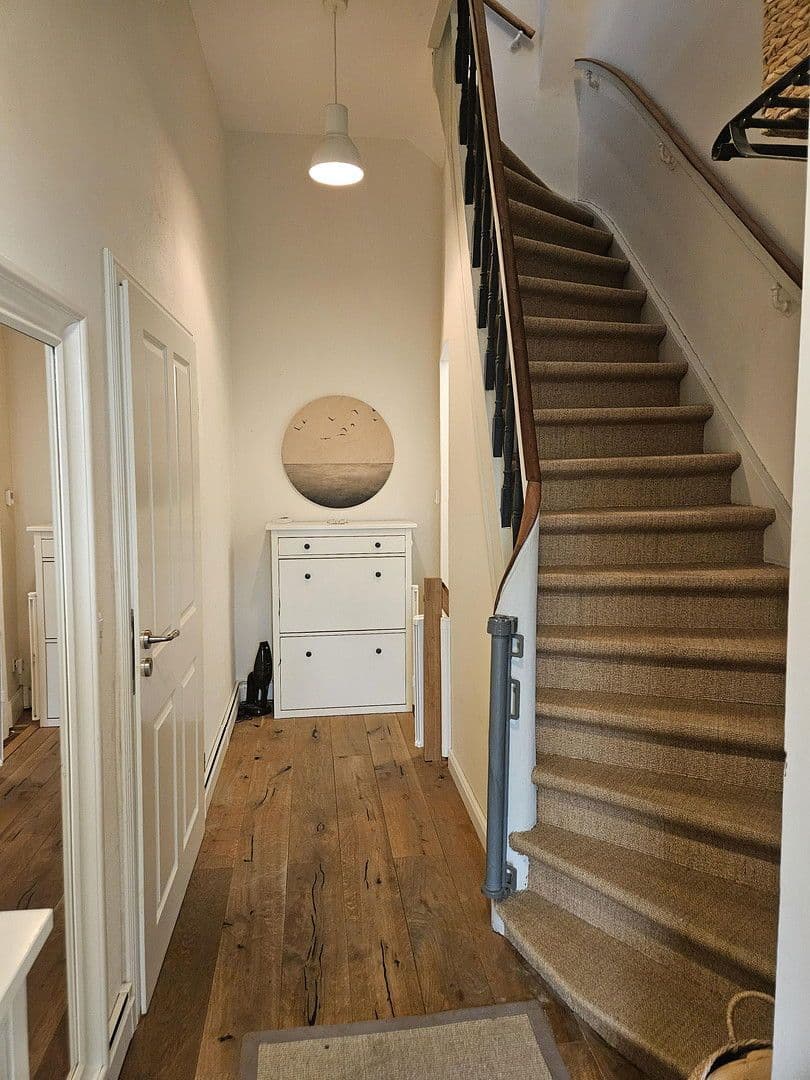 Predaj domu 137 m², pozemek 147 m², Bremen, Brémy Predaj domu 137 m², pozemek 147 m², Bremen, Brémy