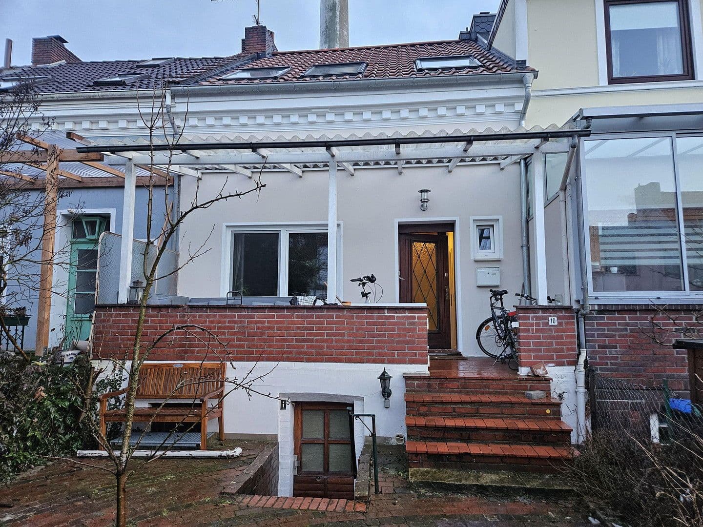 Predaj domu 137 m², pozemek 147 m², Bremen, Brémy Predaj domu 137 m², pozemek 147 m², Bremen, Brémy