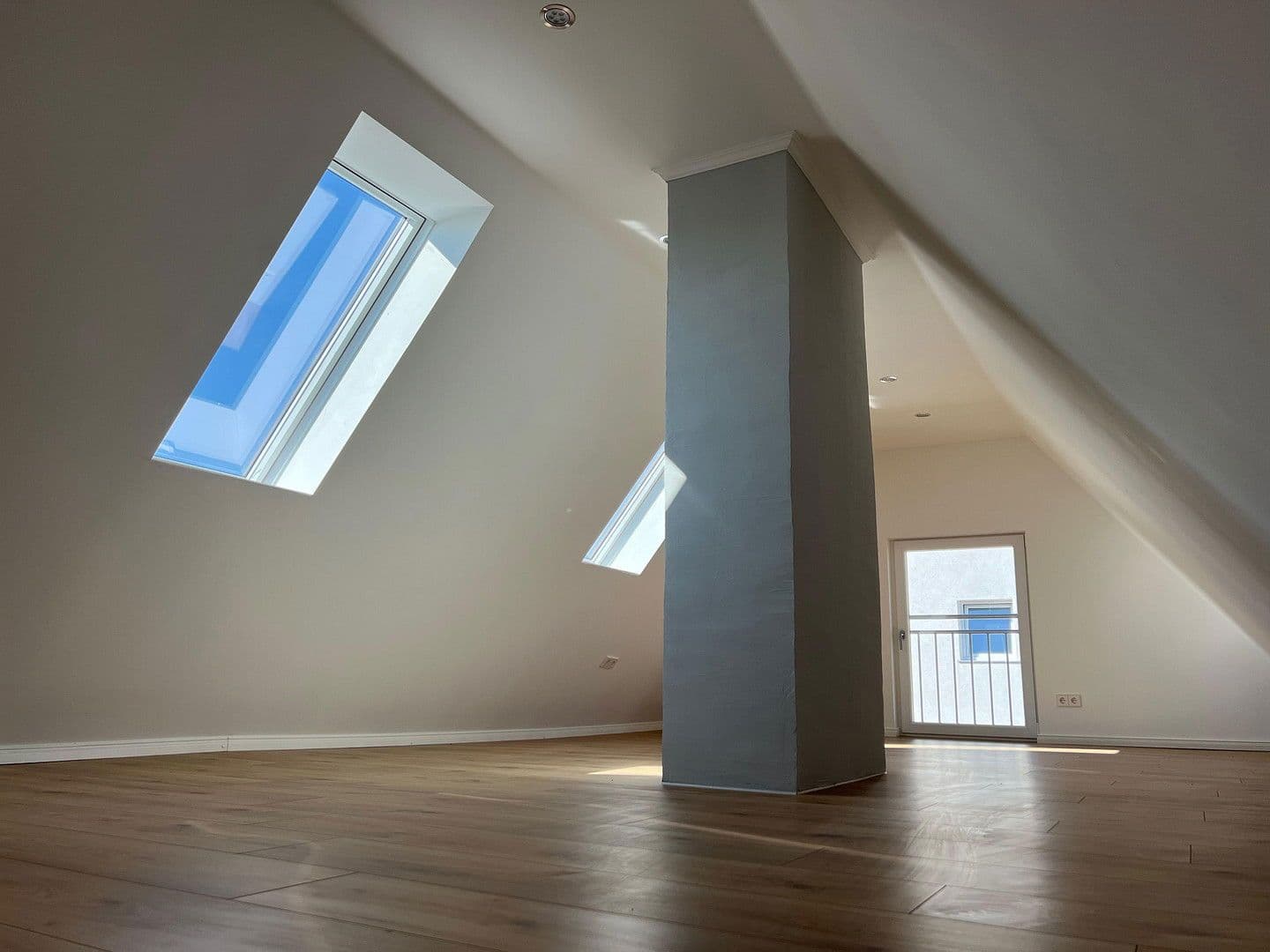 Prenájom domu 133 m², pozemek 591 m², Wolfsburg, Dolné Sasko Prenájom domu 133 m², pozemek 591 m², Wolfsburg, Dolné Sasko