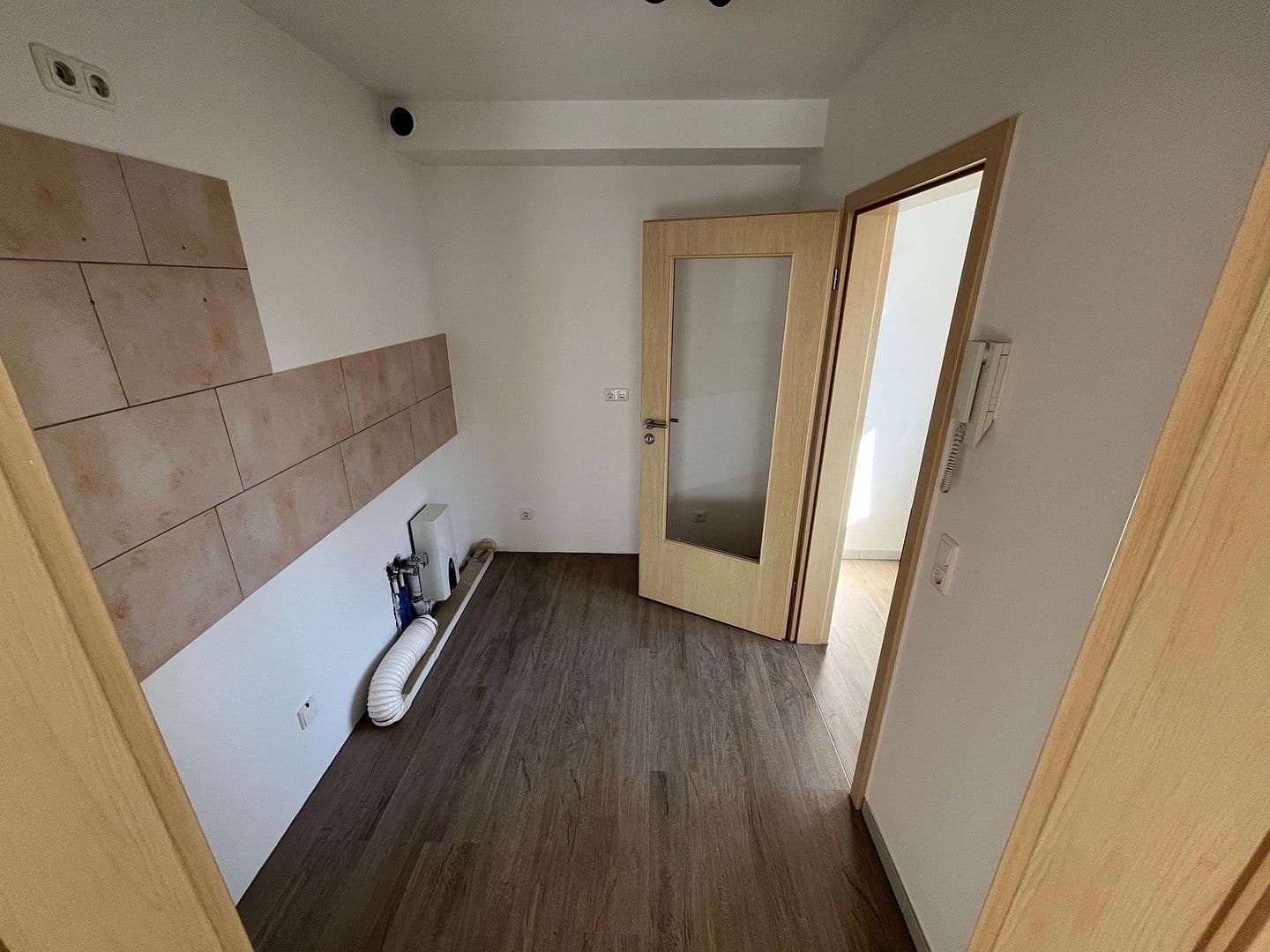 Prenájom bytu 2-izbový 52 m², Tonnenpütz 52a, Alfter, Severné Porýnie - Westfálsko Prenájom bytu 2-izbový 52 m², Tonnenpütz 52a, Alfter, Severné Porýnie - Westfálsko
