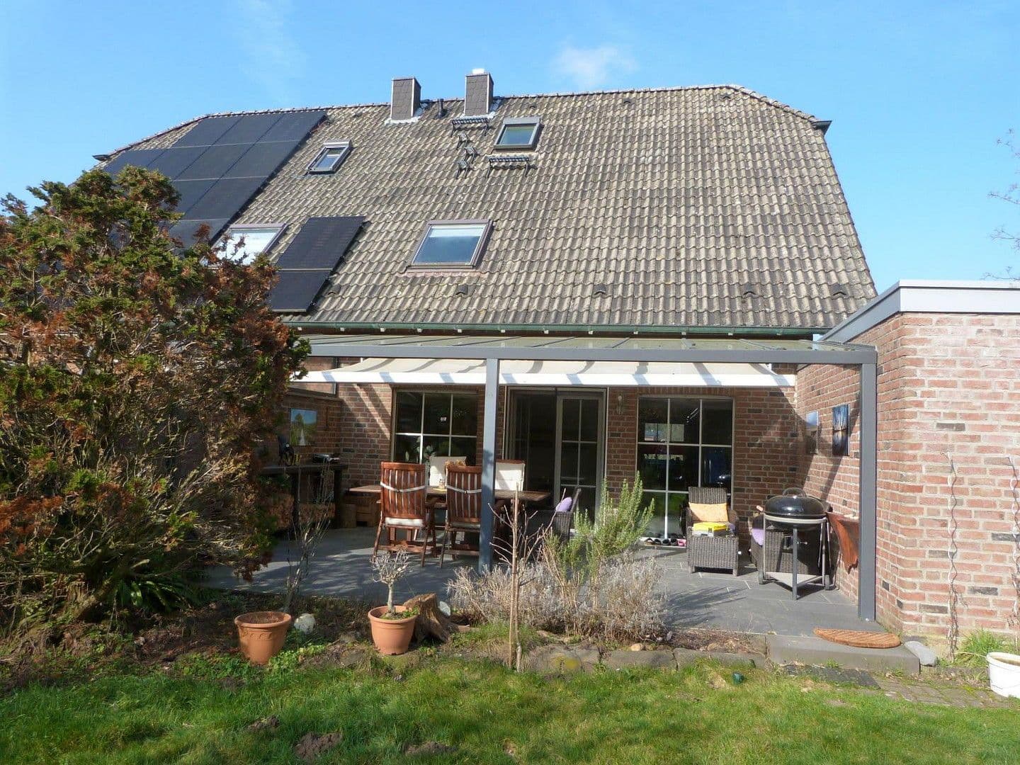 Predaj domu 132 m², pozemek 566 m², Sankt-Barbara-Straße 6, Brüggen, Severné Porýnie - Westfálsko Predaj domu 132 m², pozemek 566 m², Sankt-Barbara-Straße 6, Brüggen, Severné Porýnie - Westfálsko