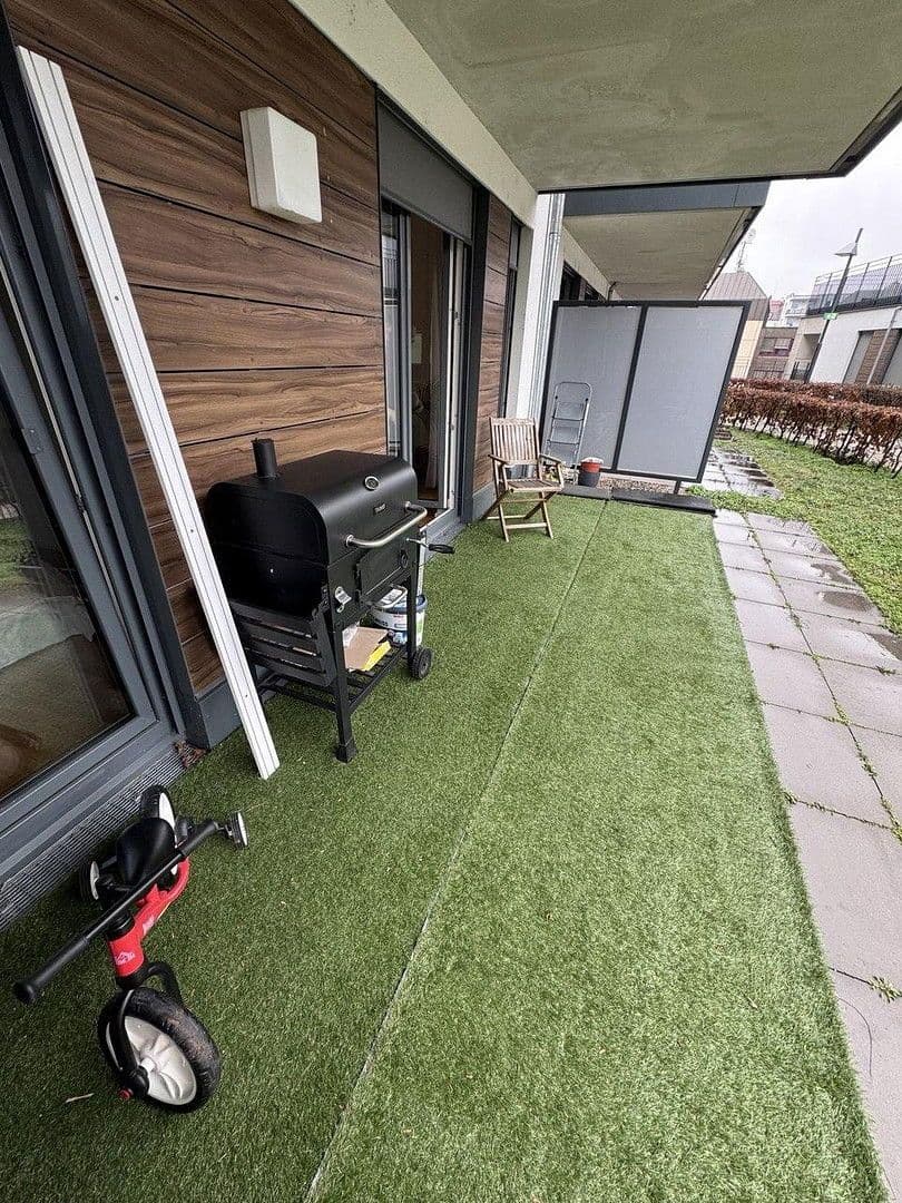 Prenájom bytu 2-izbový 78 m², Wolframstraße 39, Stuttgart, Bádensko-Wurttembersko Prenájom bytu 2-izbový 78 m², Wolframstraße 39, Stuttgart, Bádensko-Wurttembersko