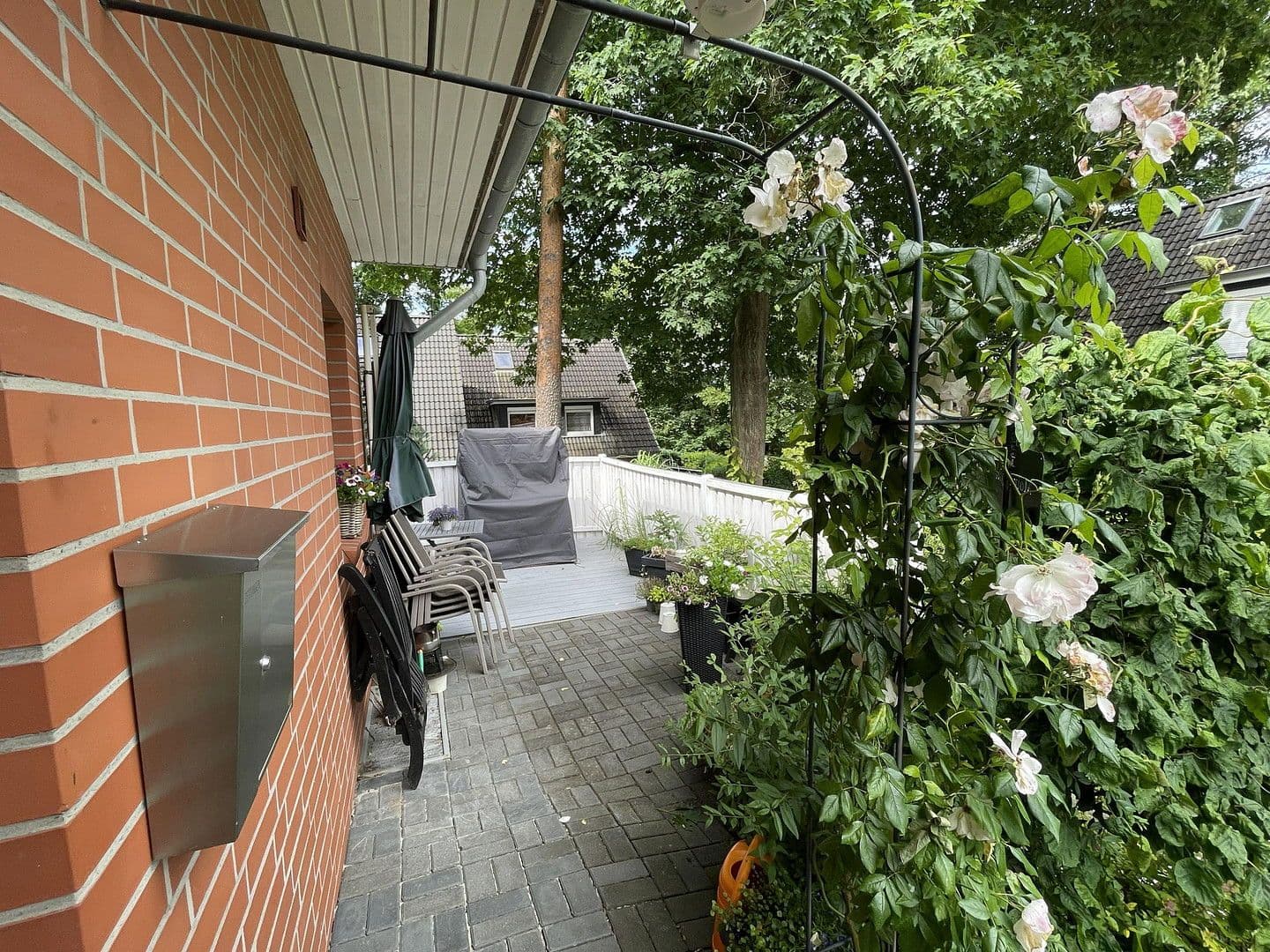 Predaj domu 155 m², pozemek 450 m², Talweg, 4M, Hamburg, Hamburg Predaj domu 155 m², pozemek 450 m², Talweg, 4M, Hamburg, Hamburg