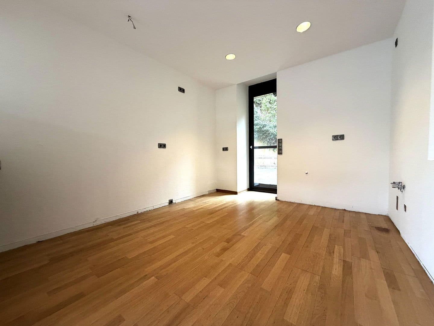 Predaj domu 277 m², pozemek 803 m², Butzweiler Str. 52, Kordel, Porýnie-Falcko Predaj domu 277 m², pozemek 803 m², Butzweiler Str. 52, Kordel, Porýnie-Falcko