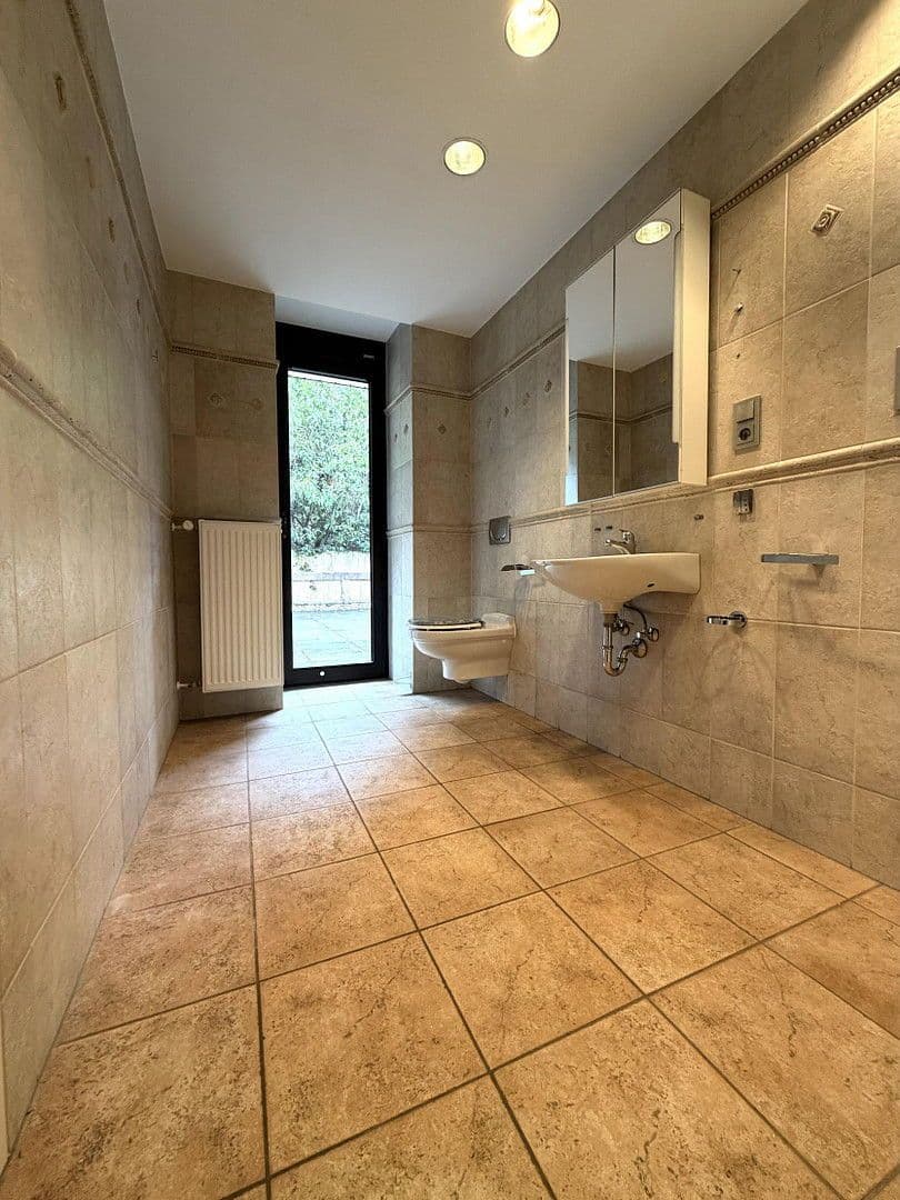 Predaj domu 277 m², pozemek 803 m², Butzweiler Str. 52, Kordel, Porýnie-Falcko Predaj domu 277 m², pozemek 803 m², Butzweiler Str. 52, Kordel, Porýnie-Falcko