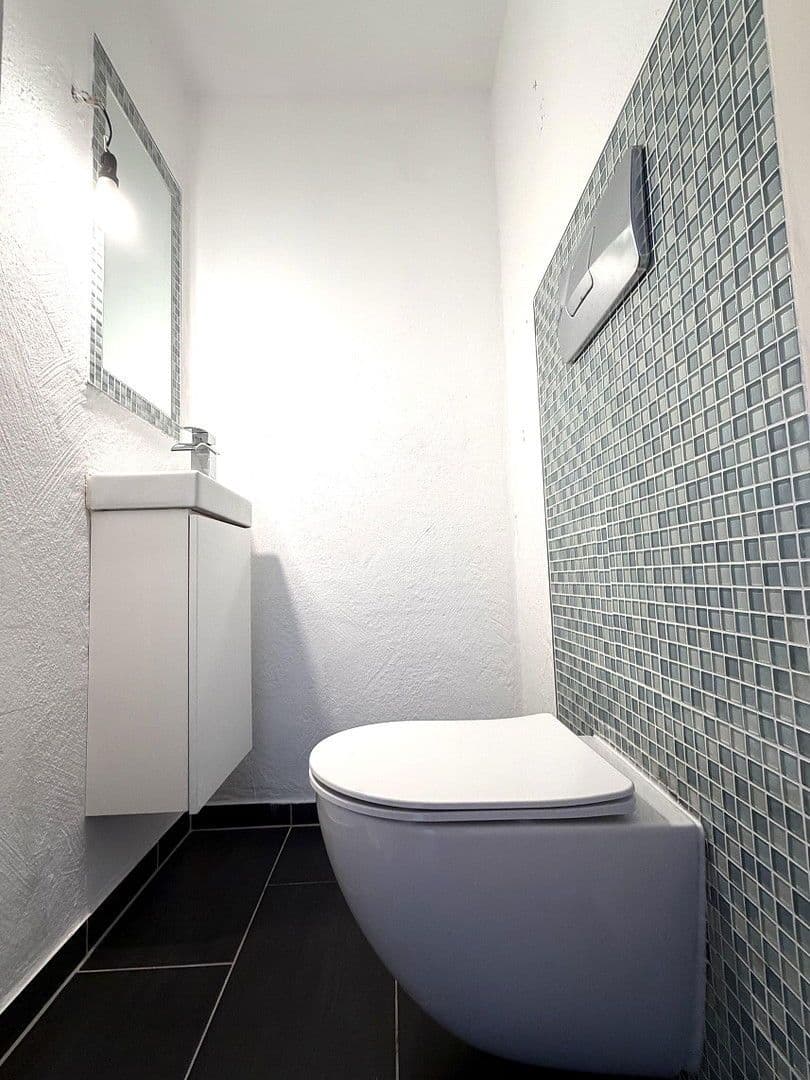 Predaj domu 277 m², pozemek 803 m², Butzweiler Str. 52, Kordel, Porýnie-Falcko Predaj domu 277 m², pozemek 803 m², Butzweiler Str. 52, Kordel, Porýnie-Falcko