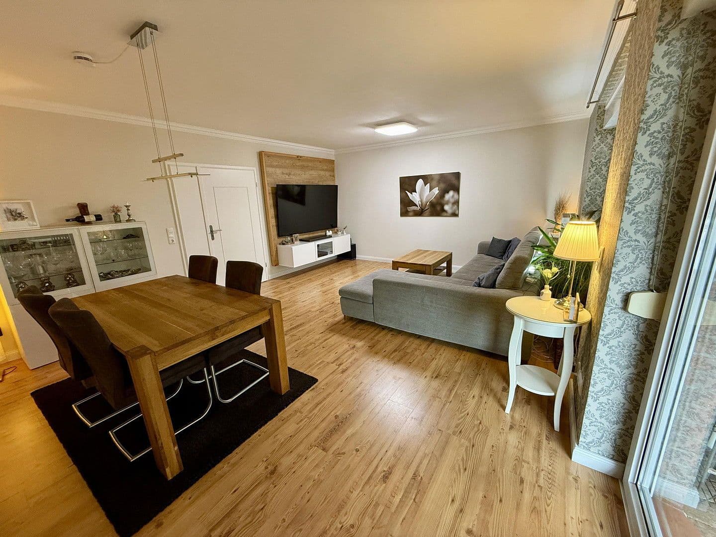 Predaj domu 142 m², pozemek 418 m², Stelle, Dolné Sasko Predaj domu 142 m², pozemek 418 m², Stelle, Dolné Sasko