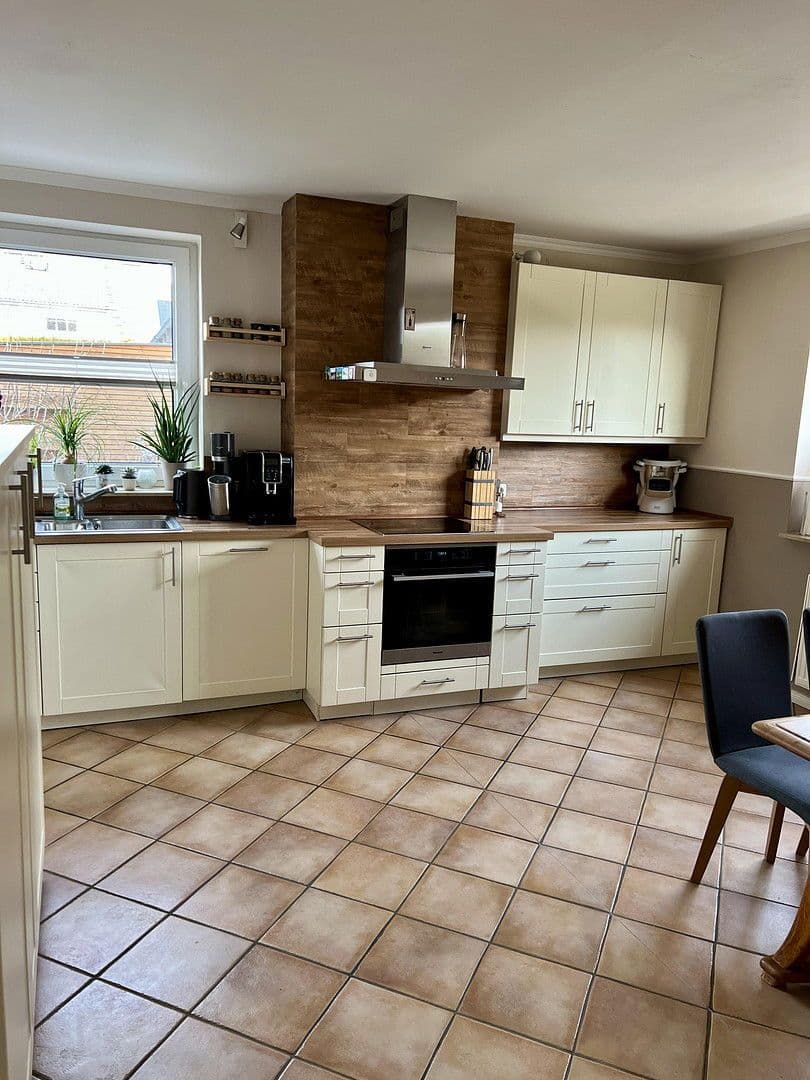 Predaj domu 142 m², pozemek 418 m², Stelle, Dolné Sasko Predaj domu 142 m², pozemek 418 m², Stelle, Dolné Sasko