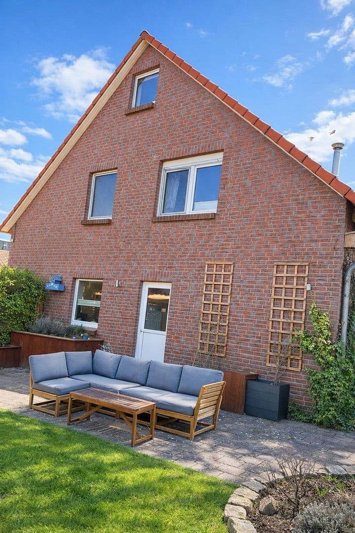 Predaj domu 142 m², pozemek 418 m², Stelle, Dolné Sasko Predaj domu 142 m², pozemek 418 m², Stelle, Dolné Sasko