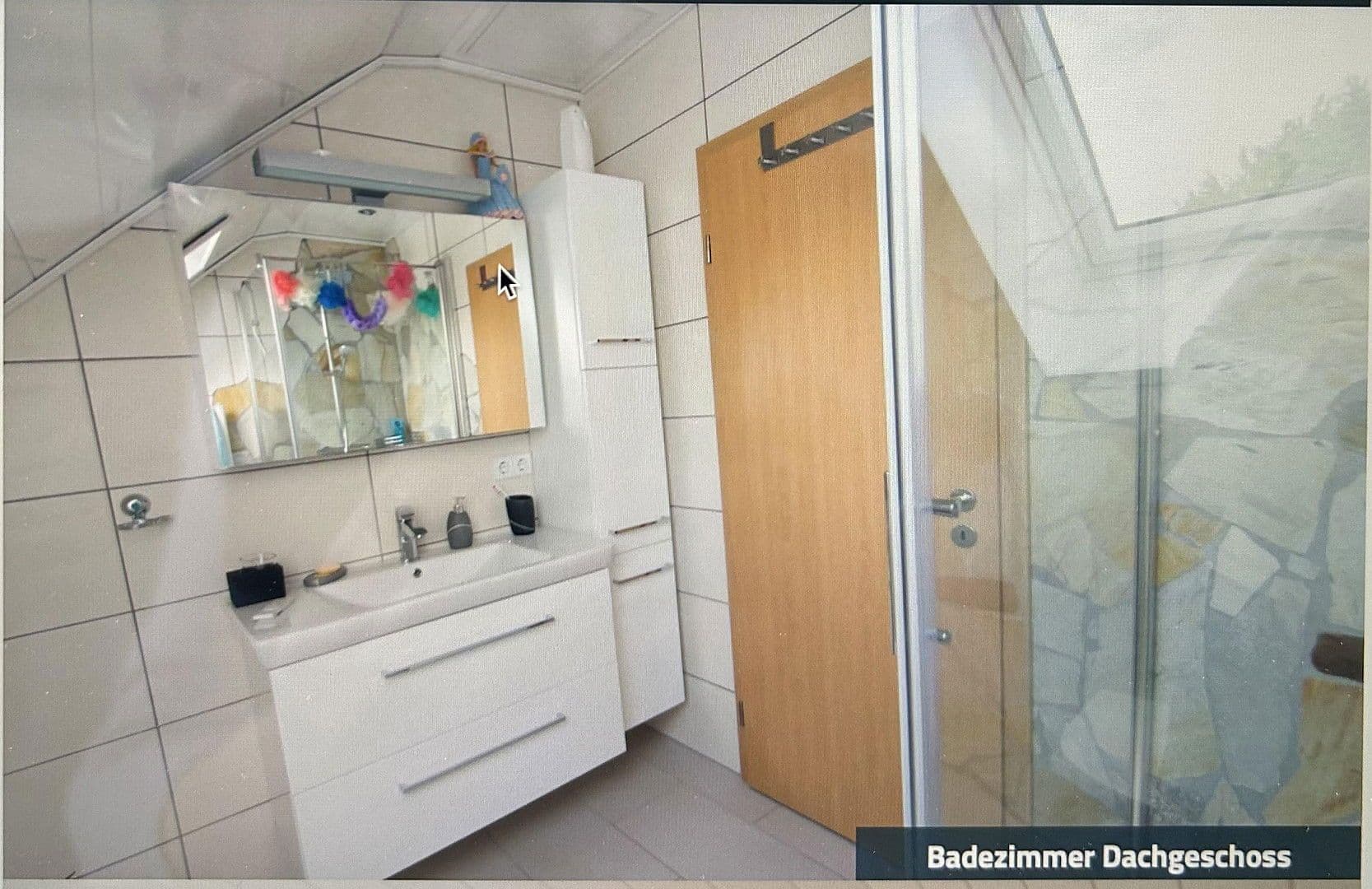 Prenájom bytu 5-izbový 90 m², Lahr/Schwarzwald, Bádensko-Wurttembersko Prenájom bytu 5-izbový 90 m², Lahr/Schwarzwald, Bádensko-Wurttembersko