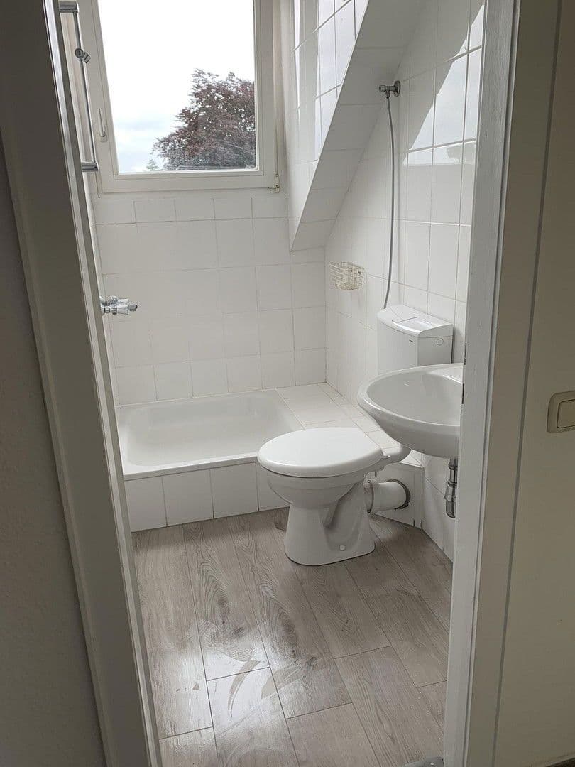 Prenájom bytu 2-izbový 48 m², Eynattener Str., Aachen, Severné Porýnie - Westfálsko Prenájom bytu 2-izbový 48 m², Eynattener Str., Aachen, Severné Porýnie - Westfálsko