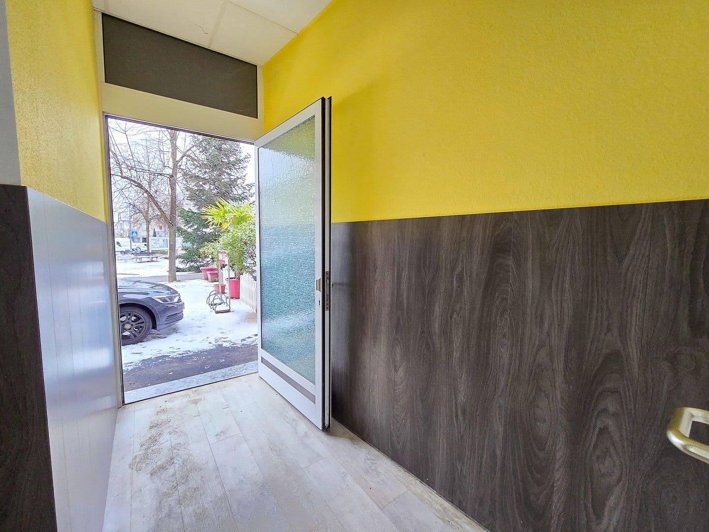 Prenájom kancelárie 50 m², Rathausplatz 3, Mühlacker, Bádensko-Wurttembersko Prenájom kancelárie 50 m², Rathausplatz 3, Mühlacker, Bádensko-Wurttembersko