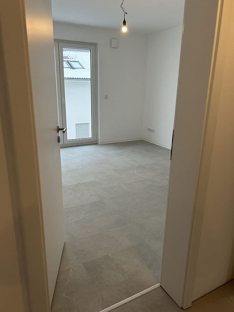 Predaj domu 124 m², pozemek 459 m², Wehingen, Bádensko-Wurttembersko Predaj domu 124 m², pozemek 459 m², Wehingen, Bádensko-Wurttembersko
